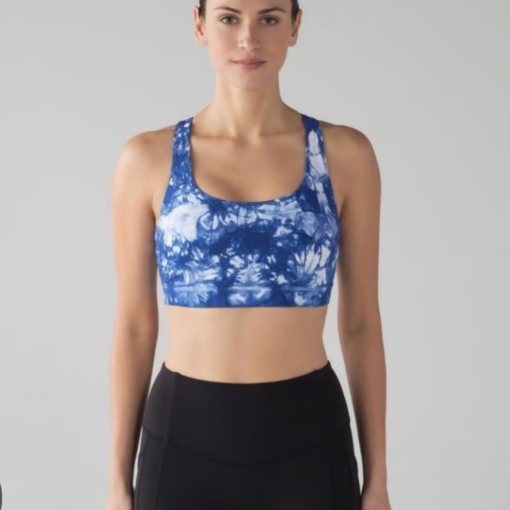Lululemon Energy Bra- Shibori Blue - Size 8
